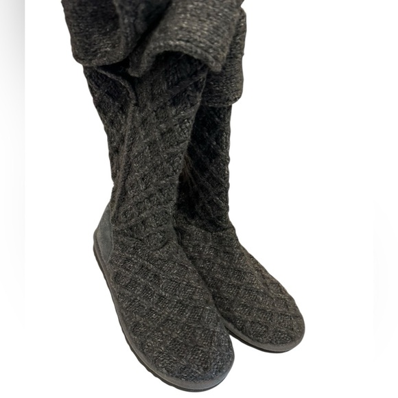 Women’s UGG Lattice Cardy Gray Boots Size 9 - Picture 4 of 9